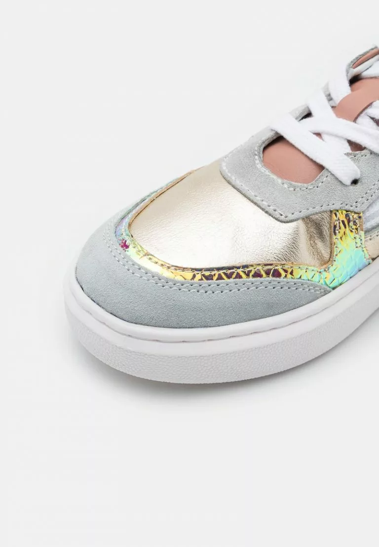 Friboo Verkäufe -Friboo Verkäufe 40eb69f5e69f42719e5b5b0bb009ed4e 768x1109 1